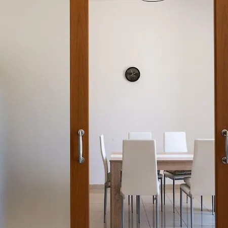 Casa Battisti * コンヴェルサーノ